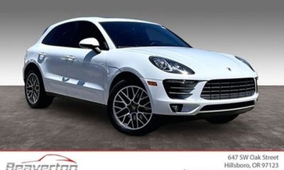 2018 Porsche Macan S