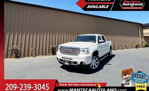 2011 GMC Sierra Denali