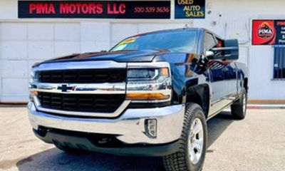 2020 Chevrolet Silverado Trail Boss Custom