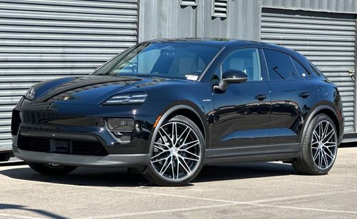 2026 Porsche Macan