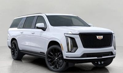 2026 Cadillac Escalade ESV Platinum Sport