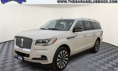 2023 Lincoln Navigator L Reserve