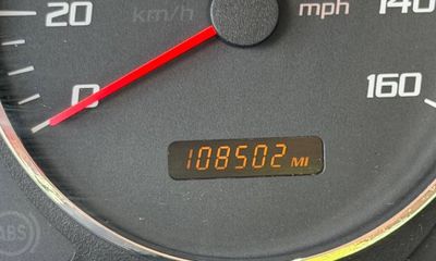 2005 Cadillac CTS Base