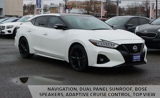 2021 Nissan Maxima SR