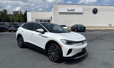 2023 Volkswagen ID 4 Pro S Plus