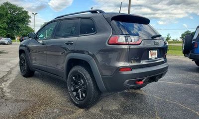 2022 Jeep Cherokee Trailhawk