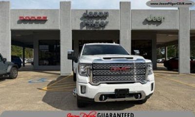 2023 GMC Sierra HD Denali