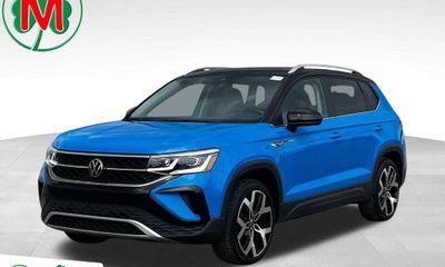 2023 Volkswagen Taos 4MOTION SEL