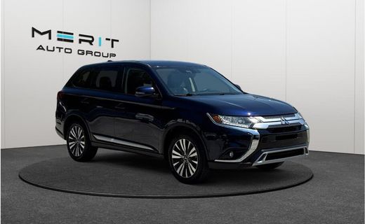 2020 Mitsubishi Outlander SE