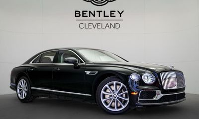 2023 Bentley Flying Spur V8