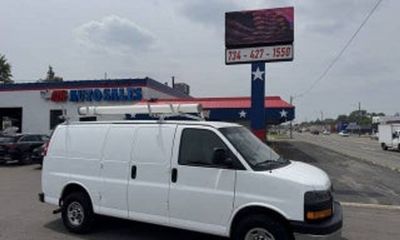 2020 GMC Savana 2500