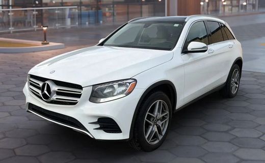 2017 Mercedes-Benz GLC-Class GLC300