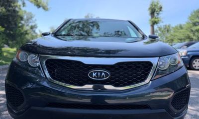 2013 Kia Sorento Base LX