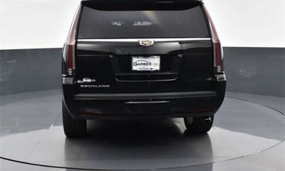 2017 Cadillac Escalade Premium Luxury