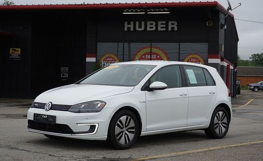 2016 Volkswagen E-Golf SEL Premium