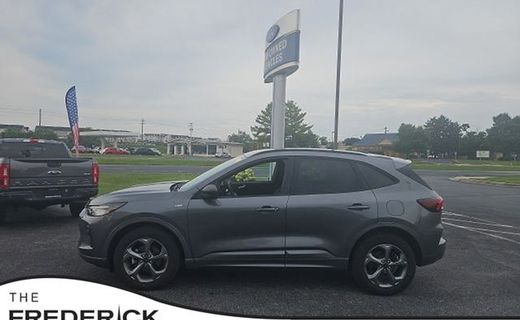 2023 Ford Escape ST Line