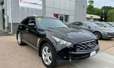 2011 Infiniti FX50 Base