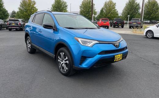 2018 Toyota RAV4 LE