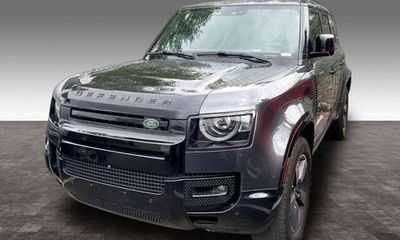 2023 Land Rover Defender 110 X