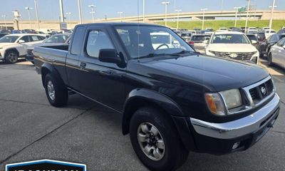 1999 Nissan Frontier SE