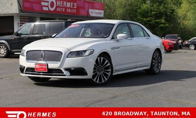 2017 Lincoln Continental Select