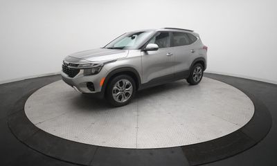 2024 Kia Seltos S X Line