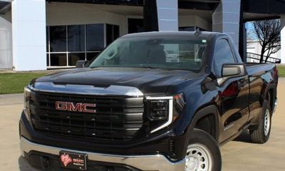 2025 GMC Sierra Fleet Base