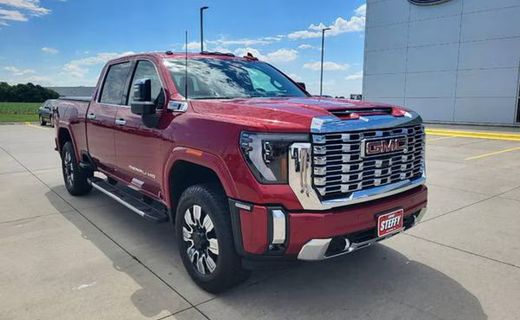 2024 GMC Sierra HD Denali