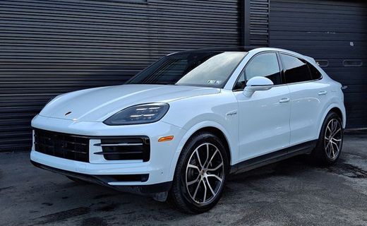 2026 Porsche Cayenne