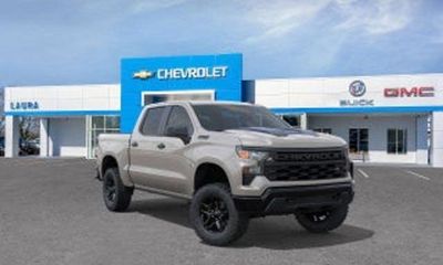 2026 Chevrolet Silverado Trail Boss Custom