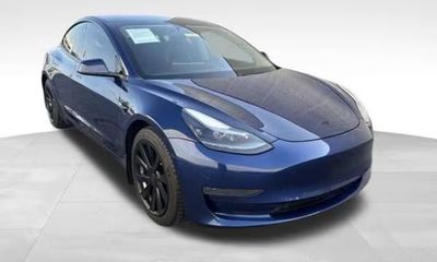 2021 Tesla Model 3 Standard Range Plus