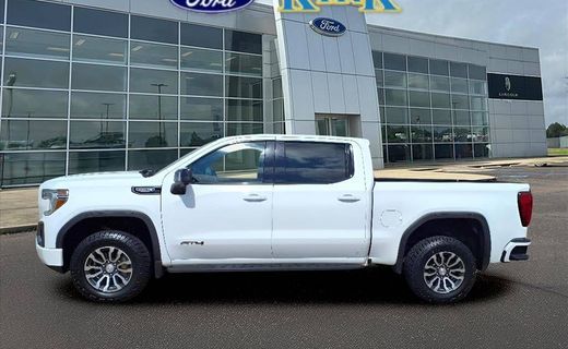 2021 GMC Sierra AT4