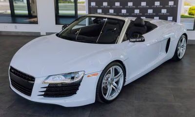 2011 Audi R8 42 Quattro Spyder
