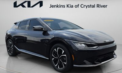 2024 Kia EV6 Light Wind