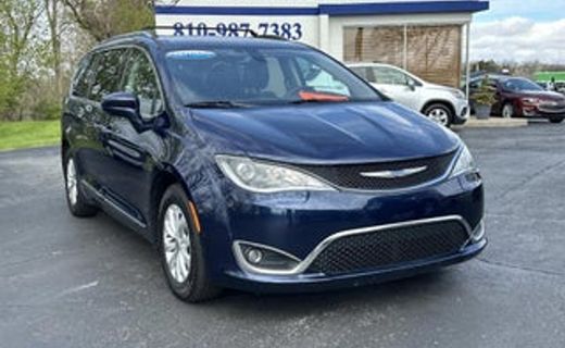 2017 Chrysler Pacifica Touring L Plus