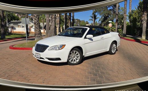 2012 Chrysler 200 Touring