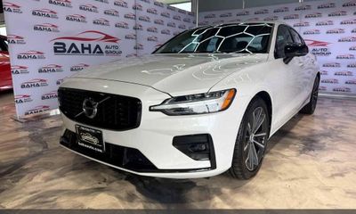 2022 Volvo S60 Inscription Expression XC60