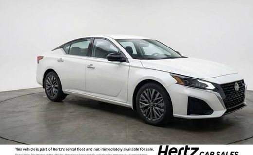 2025 Nissan Altima SV