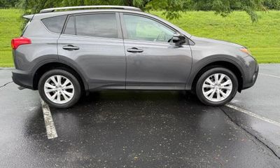 2015 Toyota RAV4 Limited G Grade