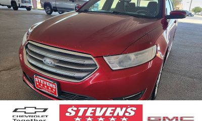 2016 Ford Taurus SEL
