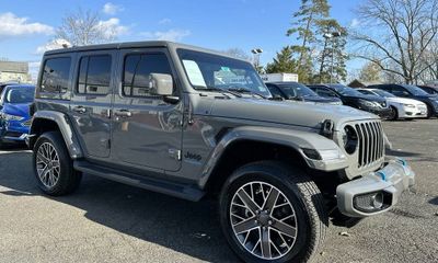 2022 Jeep Wrangler Unlimited Sahara 4XE