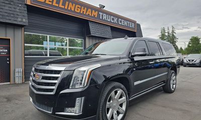 2017 Cadillac Escalade ESV Premium Luxury