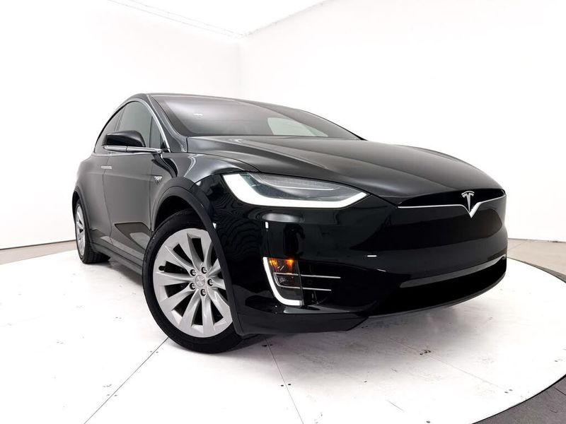 2019 Tesla Model X — a typically priced live listing