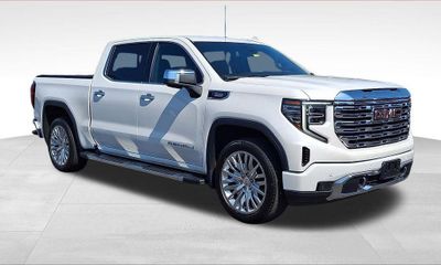 2023 GMC Sierra Denali