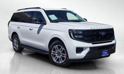 2025 Ford Expedition Active
