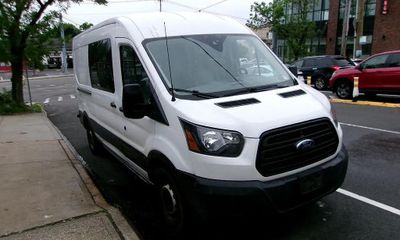 2019 Ford Transit 250 Medium Roof