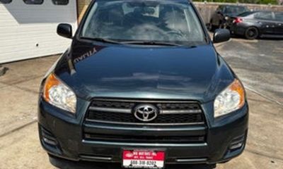 2011 Toyota RAV4 Standard