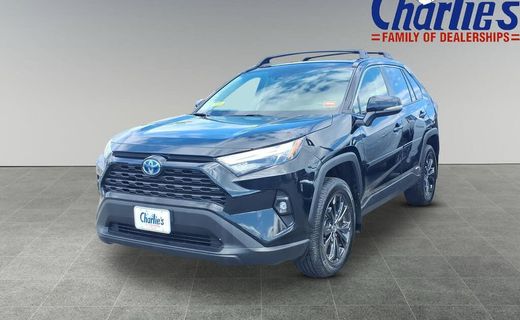 2023 Toyota RAV4 XLE Premium