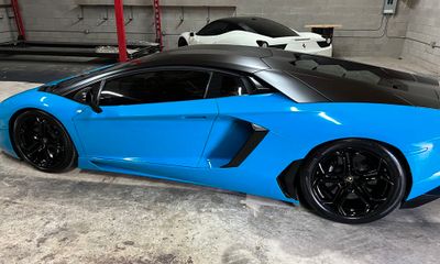 2012 Lamborghini Aventador LP 700 4