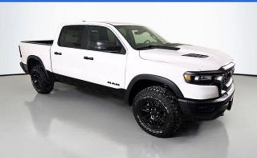 2026 GMC Sierra SLT